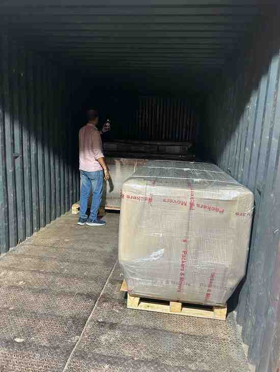 Mumbai to Ahmedabad Transport Service