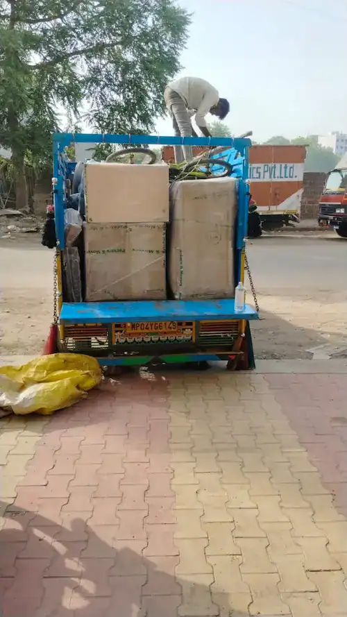 Door to door tempo service in Bopal Ahmedabad - local shifting at your doorstep