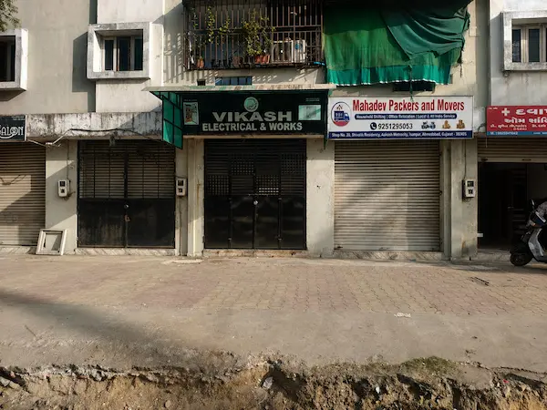 Mahadev Packers and Movers ahmedabad office